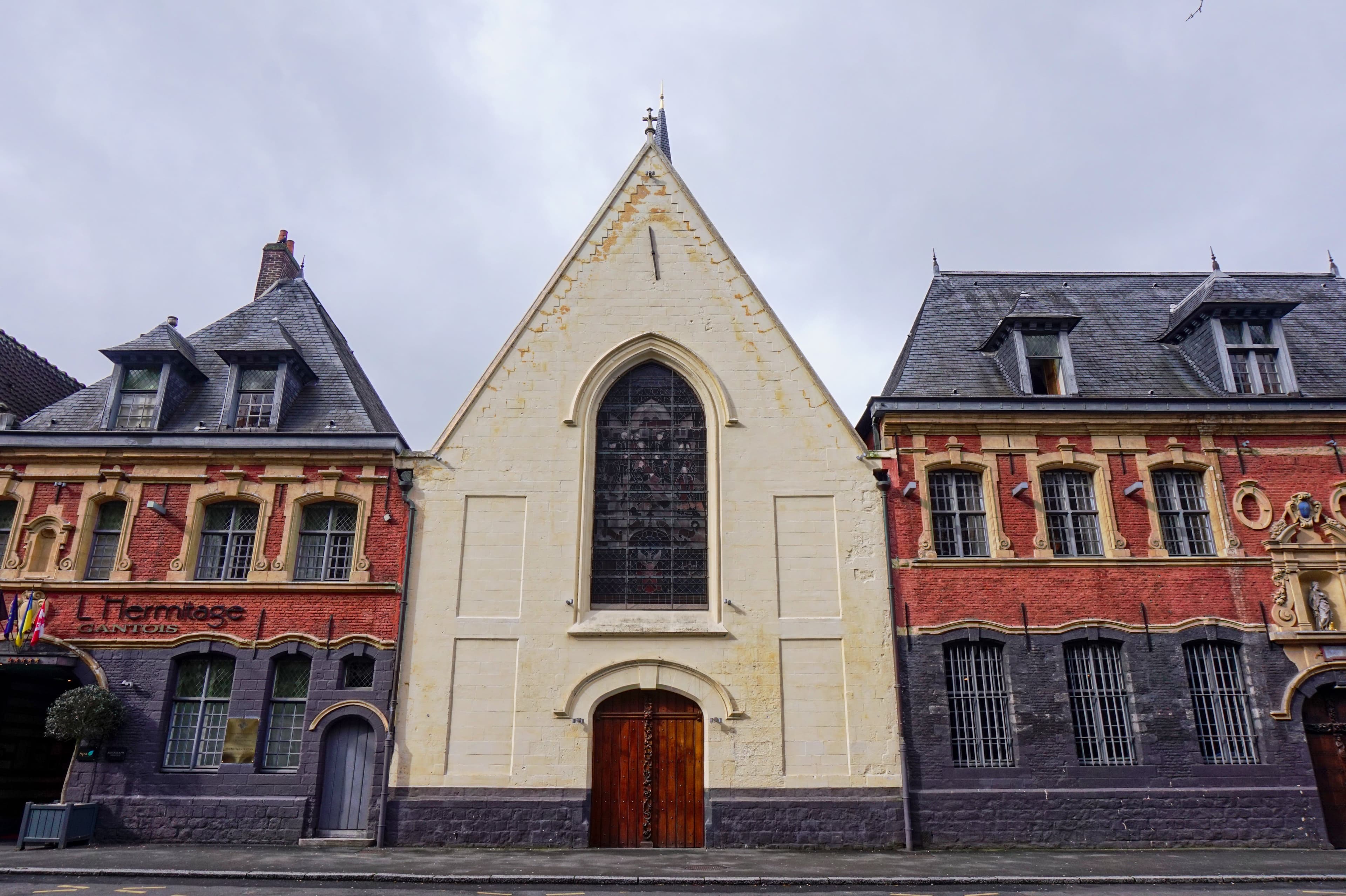 Fabric to Facade: A Projection Mapping Tale at Hermitage Gantois, Lille